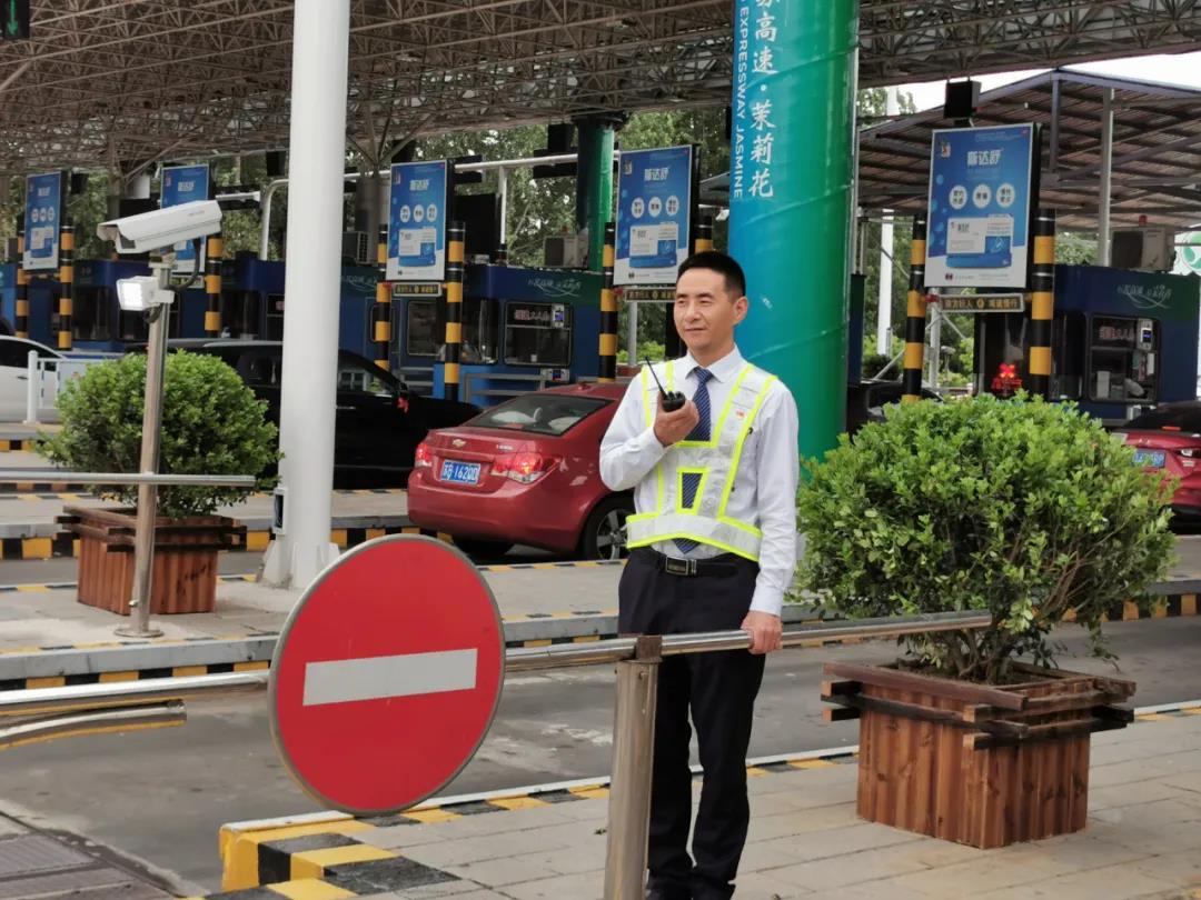 1596440950244017309.jpg 1596440950244017309.jpg