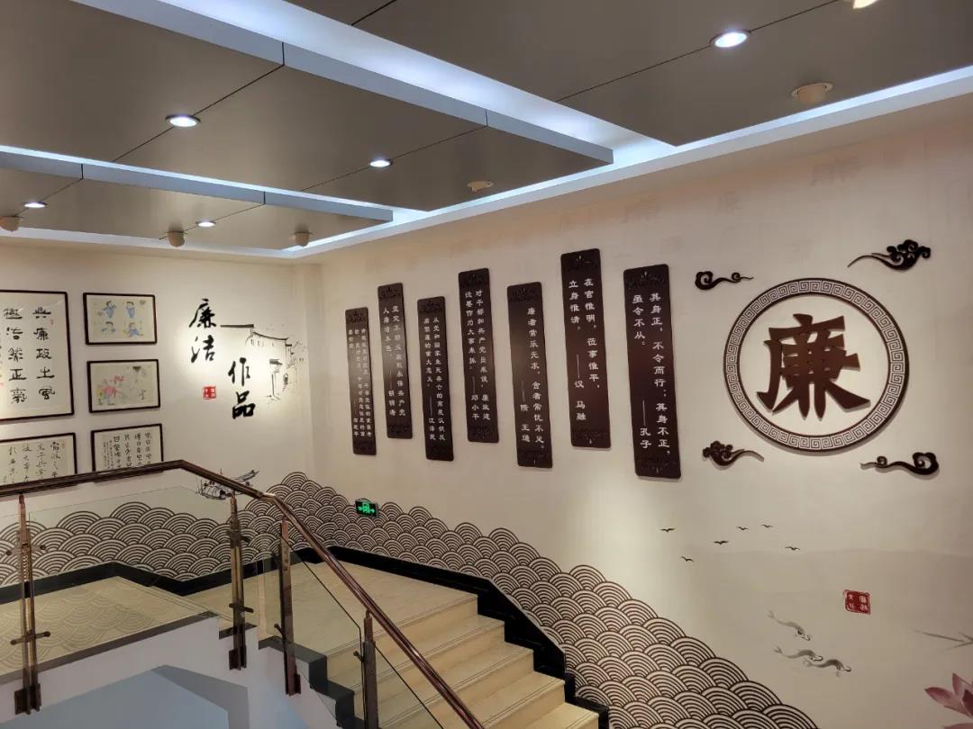 1633768838919006416.jpg 1633768838919006416.jpg