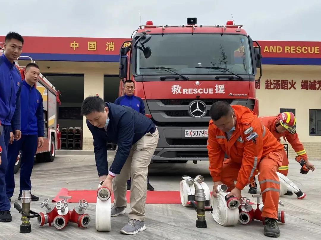 1636528441101076228.jpg 1636528441101076228.jpg