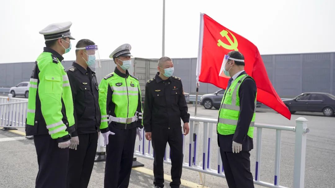 1650615247354048705.jpg 1650615247354048705.jpg