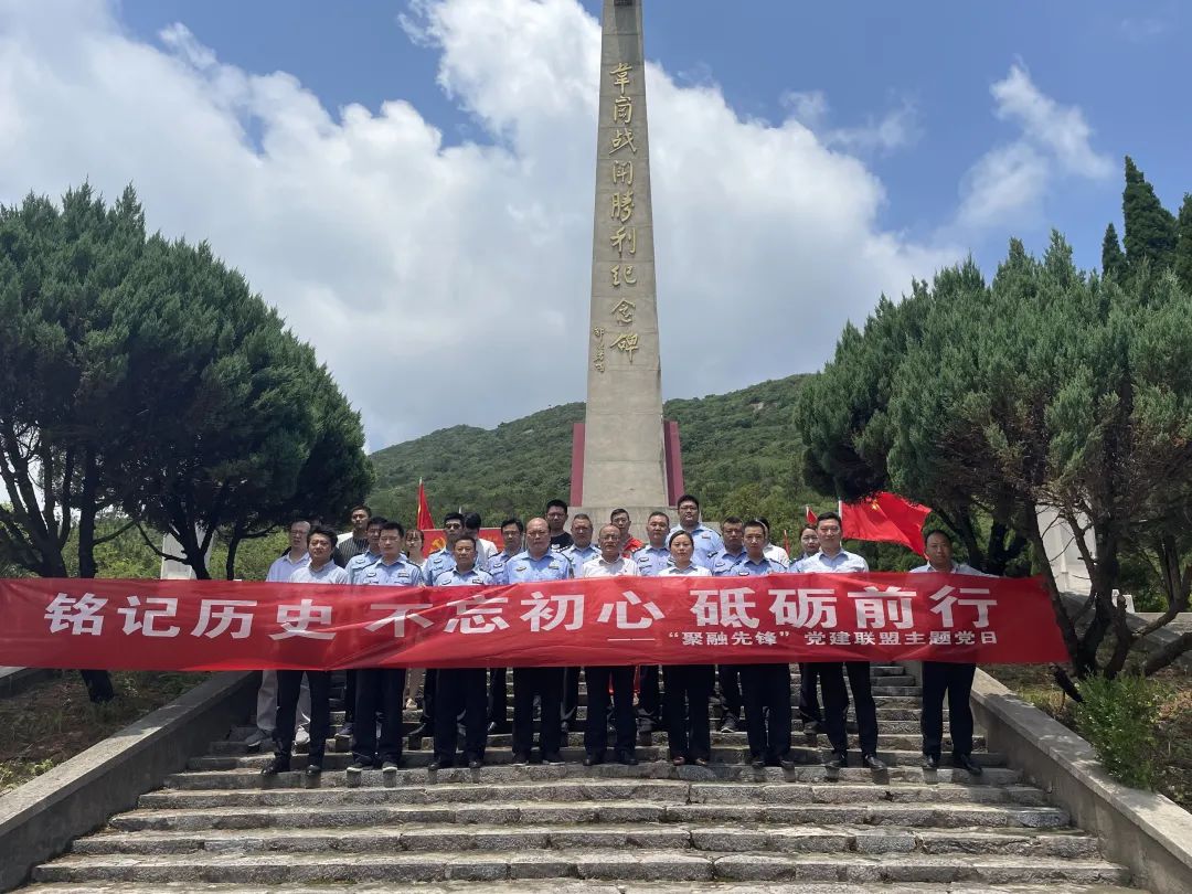 1656318609635012621.jpg 1656318609635012621.jpg