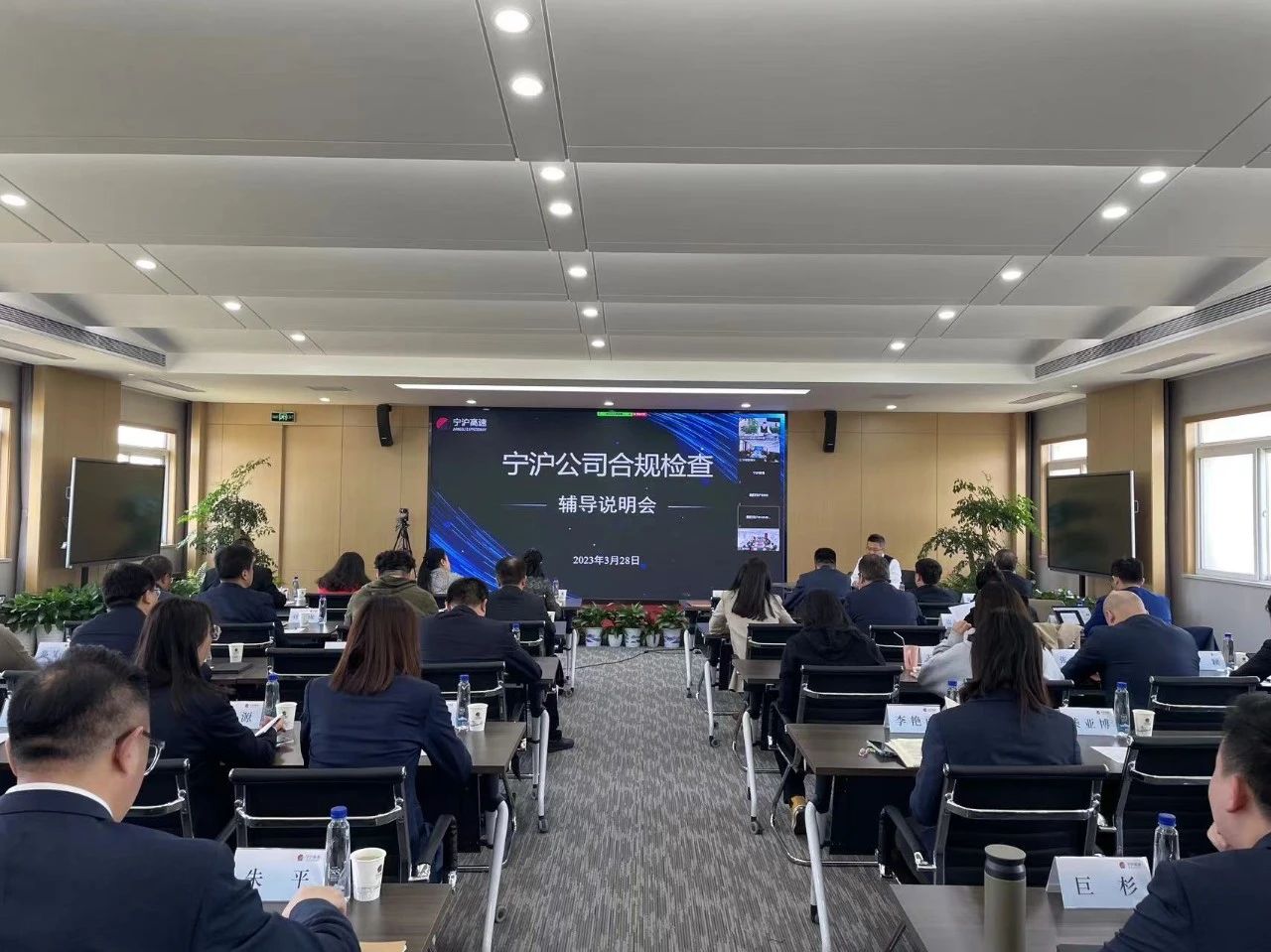 1680145857405025532.jpg 1680145857405025532.jpg