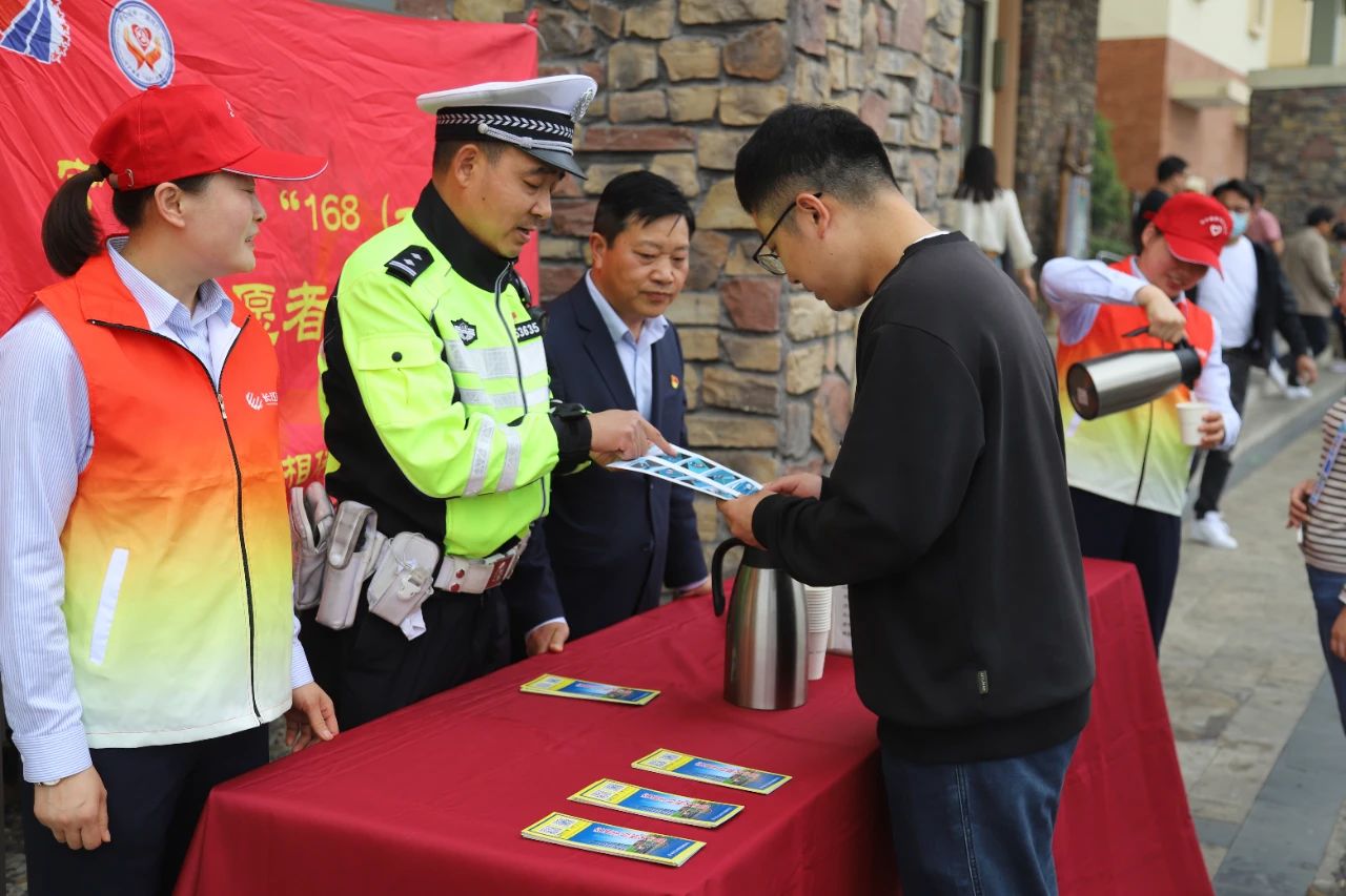 1686273729494088613.jpg 1686273729494088613.jpg